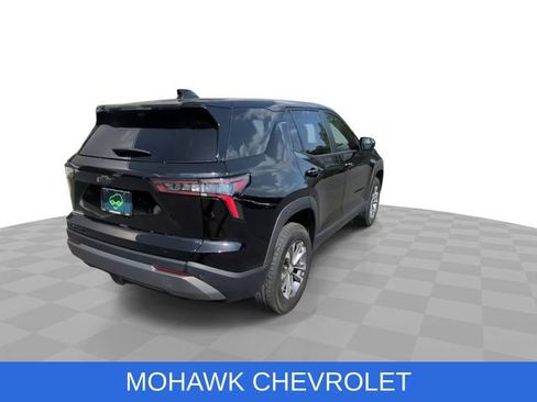 Certified 2025 Chevrolet Equinox LT w/ Safety and Technology Package AWD/4WD image 9