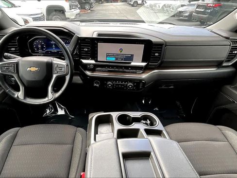 Certified 2023 Chevrolet Silverado 1500 LT AWD/4WD image 12