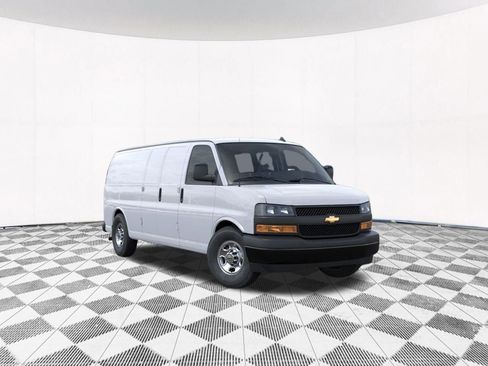 New 2025 Chevrolet Express 3500 Extended w/ Driver Convenience Package RWD image 9