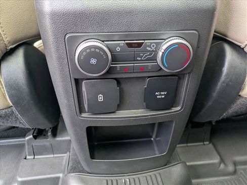 Used 2021 Ford Explorer Limited w/ Equipment Group 301A AWD/4WD image 19