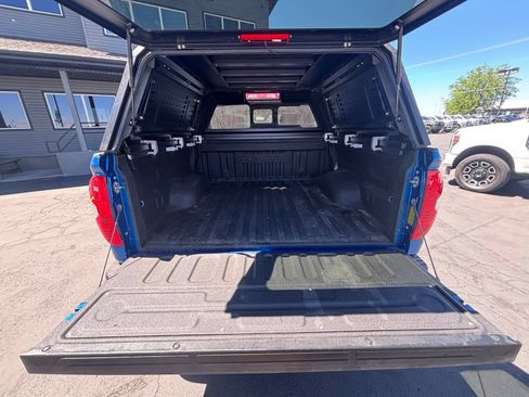 Used 2018 Toyota Tundra Limited w/ Limited Premium Package AWD/4WD image 7