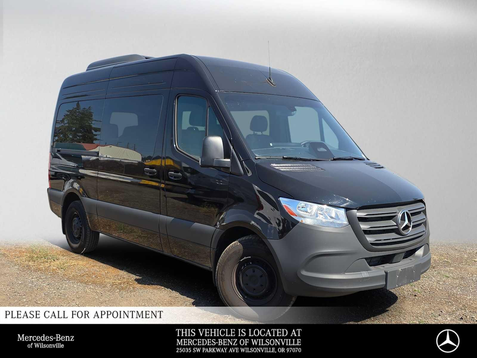 Used 2025 Mercedes-Benz Sprinter 2500 image 1