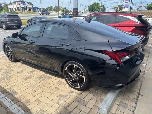 Used 2023 Hyundai Elantra N Line image 4