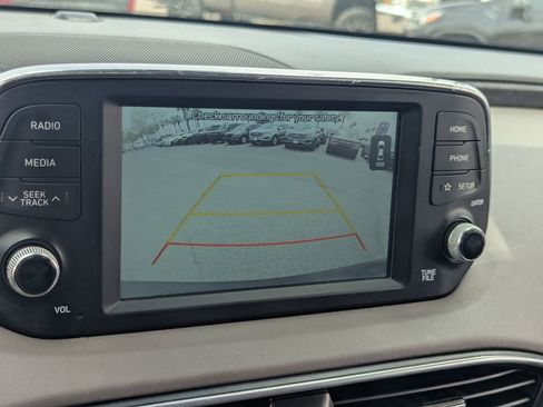 Used 2019 Hyundai Santa Fe SE FWD image 19