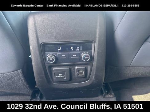 Used 2019 Buick Enclave Essence AWD/4WD image 14