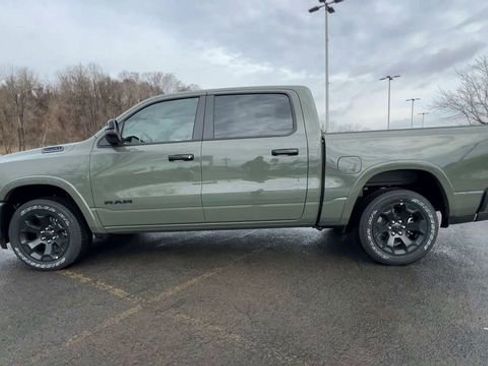 New 2026 RAM 1500 4x4 Crew Cab image 5