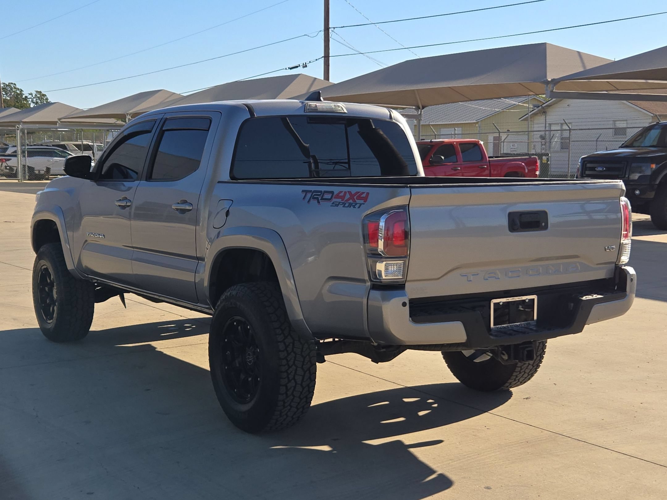 Used 2021 Toyota Tacoma TRD Sport w/ Technology Package AWD/4WD image 5