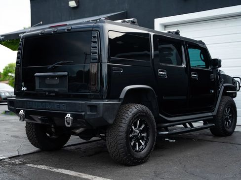 Used 2005 HUMMER H2 w/ Preferred Equipment Group AWD/4WD image 7