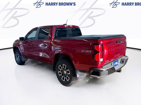 Used 2023 Chevrolet Colorado Z71 w/ Z71 Convenience Package 2 AWD/4WD image 2