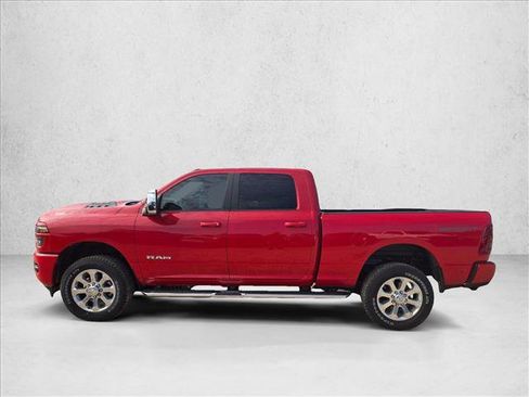 New 2026 RAM 2500 Laramie AWD/4WD image 5