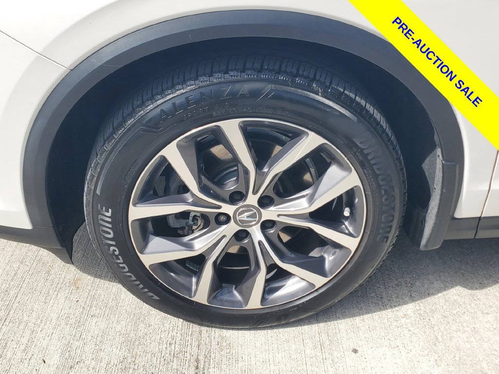 Used 2024 Acura MDX w/ Technology Package FWD image 4