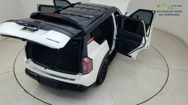 Used 2026 Nissan Armada PRO-4X w/ Captain's Chari Seat Package AWD/4WD image 88