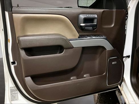 Used 2017 Chevrolet Silverado 1500 LTZ Z71 w/ LTZ Plus Package image 21