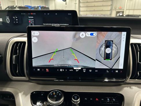 New 2025 Ford Expedition Max Active image 15