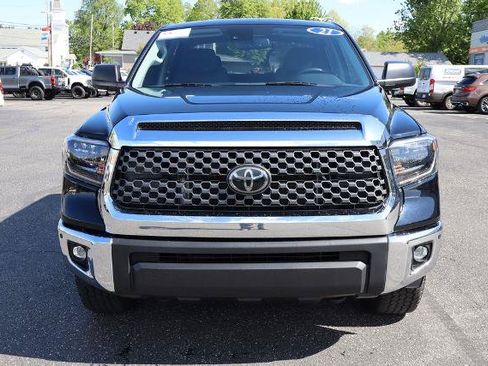 Used 2021 Toyota Tundra SR5 w/ TRD Off-Road Package AWD/4WD image 11