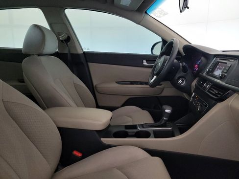 Used 2017 Kia Optima LX FWD image 21