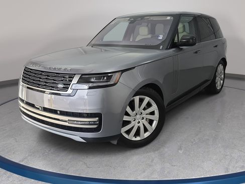 Certified 2023 Land Rover Range Rover SE image 1
