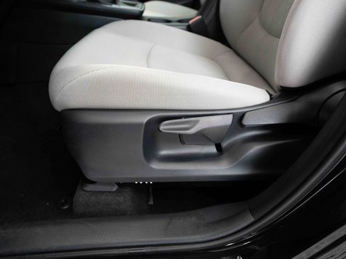 New 2026 Toyota Corolla Cross L AWD/4WD image 12
