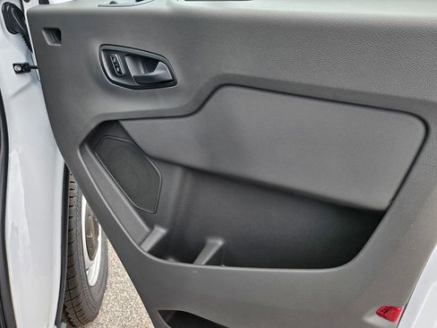 New 2025 Ford Transit 150 Low Roof image 34