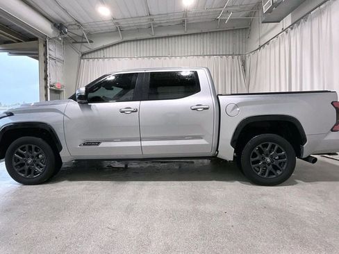 Used 2025 Toyota Tundra Platinum AWD/4WD image 26