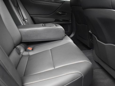 Used 2024 Lexus ES 350 image 22