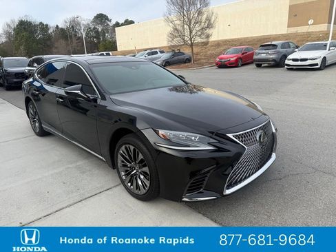 Used 2018 Lexus LS 500 AWD w/ Luxury Package image 3