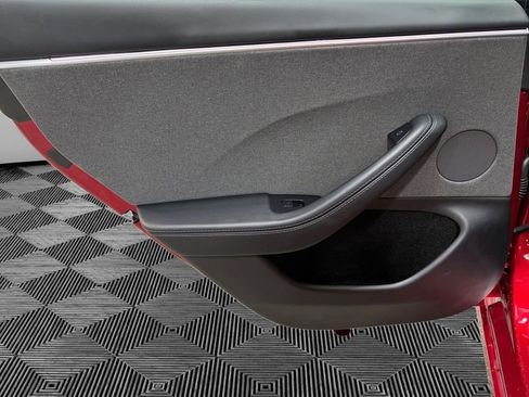 Used 2024 Tesla Model 3 Standard Range image 21