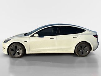 Used 2022 Tesla Model 3 Long Range AWD/4WD video 2