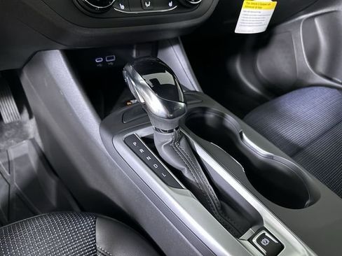 New 2026 Buick Envista Sport Touring w/ Convenience I Package FWD image 17