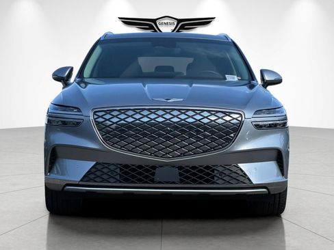 Used 2025 Genesis Electrified GV70 AWD/4WD image 11