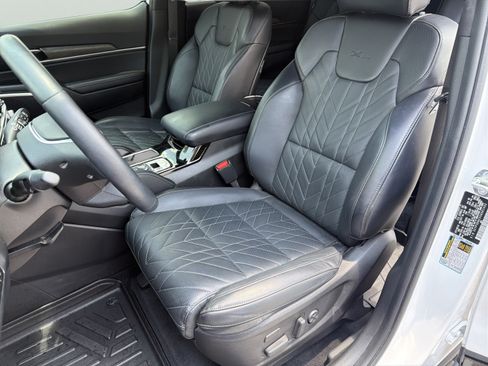 Certified 2025 Kia Telluride SX Prestige X-Line AWD/4WD image 21