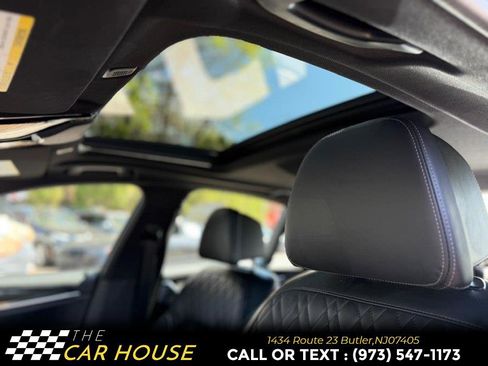 Used 2019 BMW 540i xDrive w/ M Sport Package AWD/4WD image 15