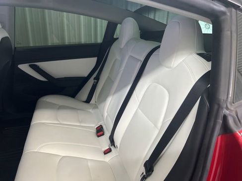 Used 2021 Tesla Model 3 Standard Range Plus image 15