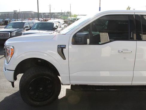 Used 2022 Ford F150 XLT w/ Equipment Group 302A High image 4