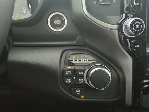 New 2026 RAM 1500 Big Horn AWD/4WD image 21