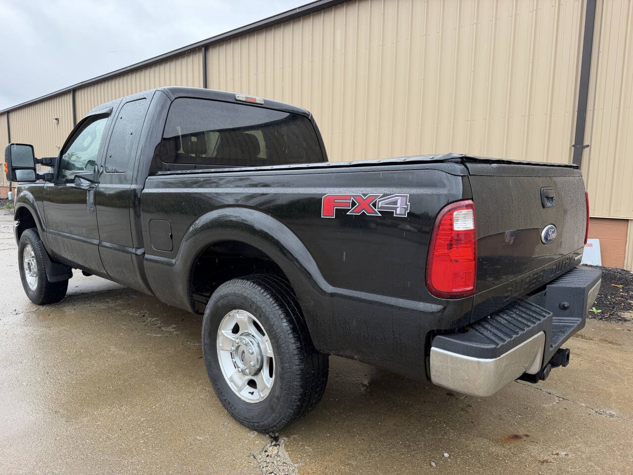 Used 2012 Ford F250 XLT w/ Snow Plow Prep Pkg AWD/4WD image 3