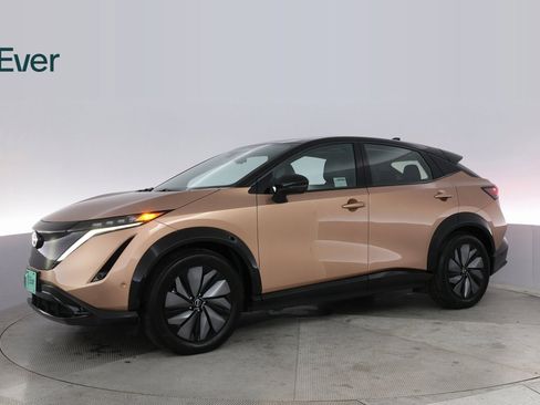 Used 2023 Nissan Ariya image 15