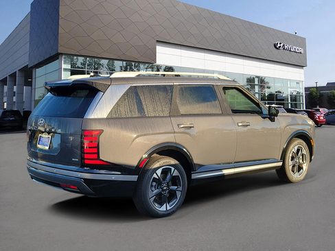 New 2026 Hyundai Palisade Limited AWD/4WD image 2