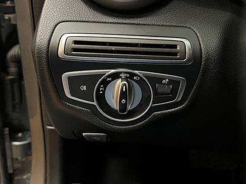 Used 2017 Mercedes-Benz C 300 Sedan image 22