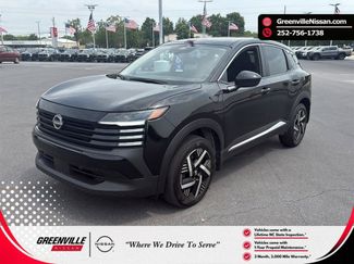 Used 2025 Nissan Kicks SV FWD video 1