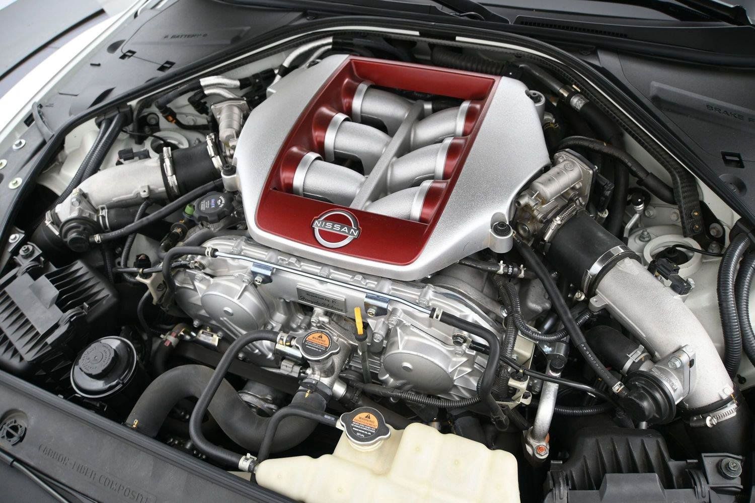 Certified 2024 Nissan GT-R Premium w/ Premium Interior Package AWD/4WD image 19