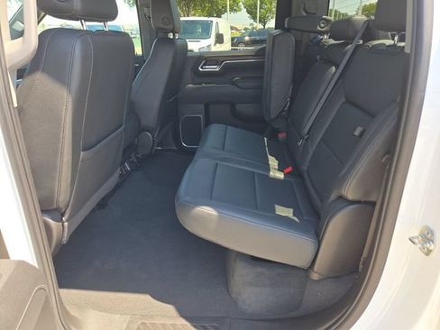 Used 2025 GMC Sierra 1500 SLT RWD image 23