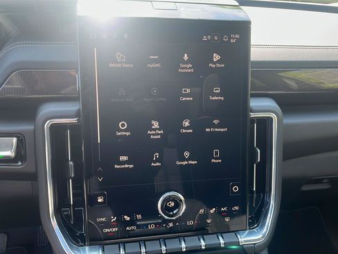 New 2026 GMC Yukon Elevation w/ Elevation Premium Package AWD/4WD image 20