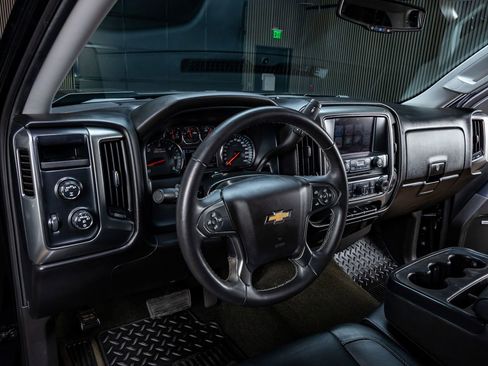 Used 2017 Chevrolet Silverado 1500 LT w/ Texas Edition AWD/4WD image 16