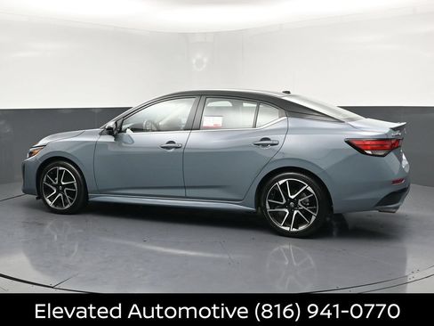 Certified 2025 Nissan Sentra SR w/ SR Premium Package FWD image 26