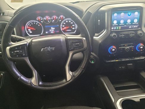 Used 2021 Chevrolet Silverado 1500 RST image 22