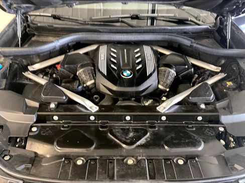 Used 2021 BMW X6 M50i w/ Premium Package AWD/4WD image 27