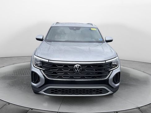 New 2026 Volkswagen Atlas Cross Sport SE AWD/4WD image 2
