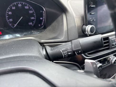 Used 2022 Honda Accord Sport image 17