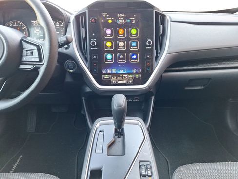 Used 2024 Subaru Crosstrek 2.0i Premium image 18